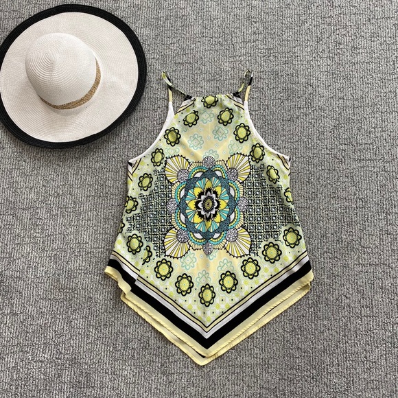 Flowy Blouse - Picture 4 of 7